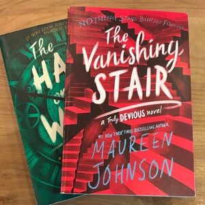 2 books by Maureen Johnson